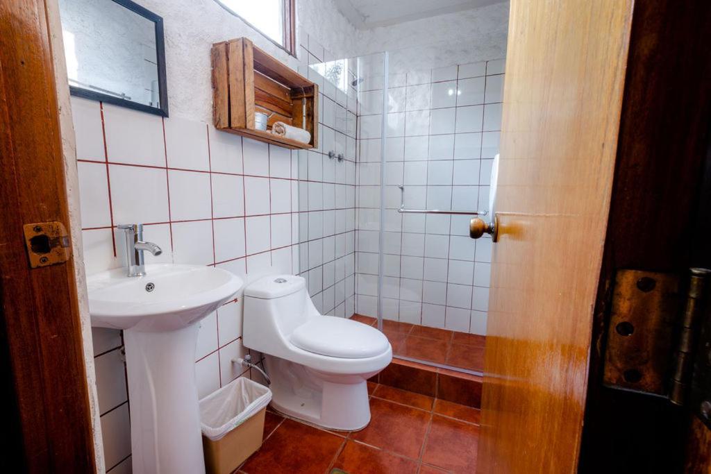 Hotel Fonda Del Sol Panajachel Kültér fotó