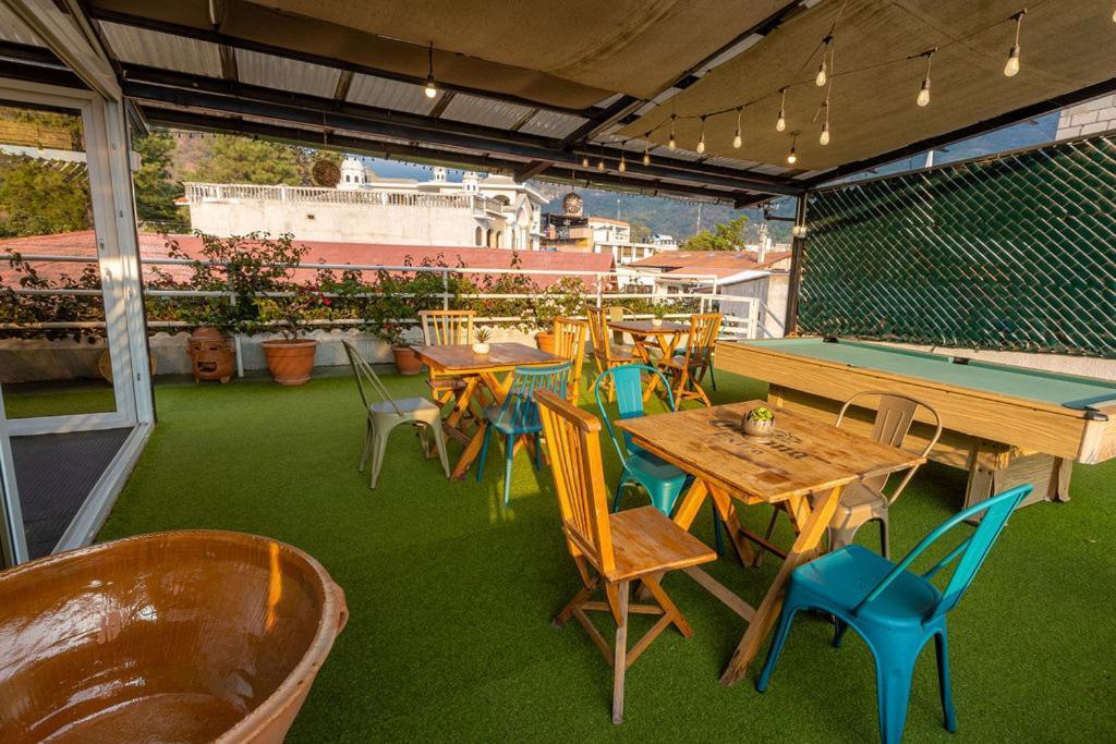 Hotel Fonda Del Sol Panajachel Kültér fotó